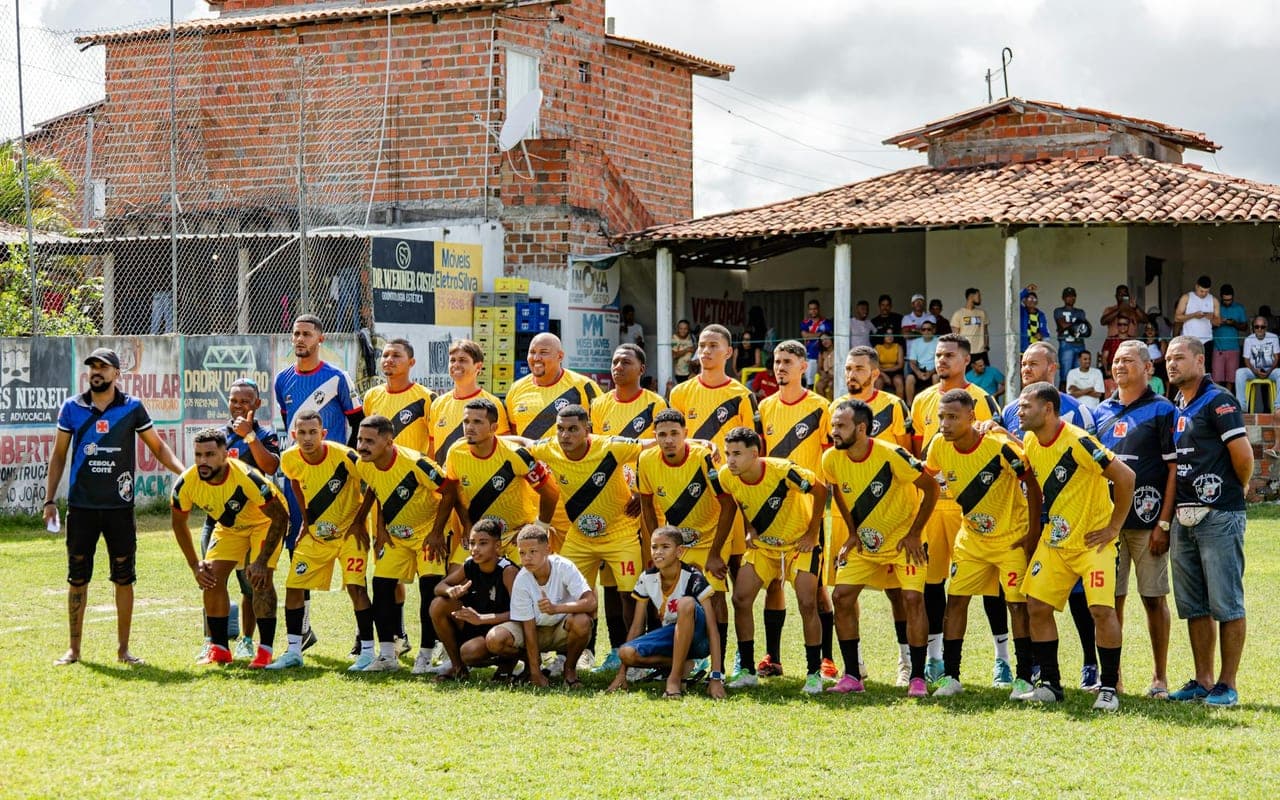 Créer une équipe de foot à 7 de zéro et l’inscrire en championnat