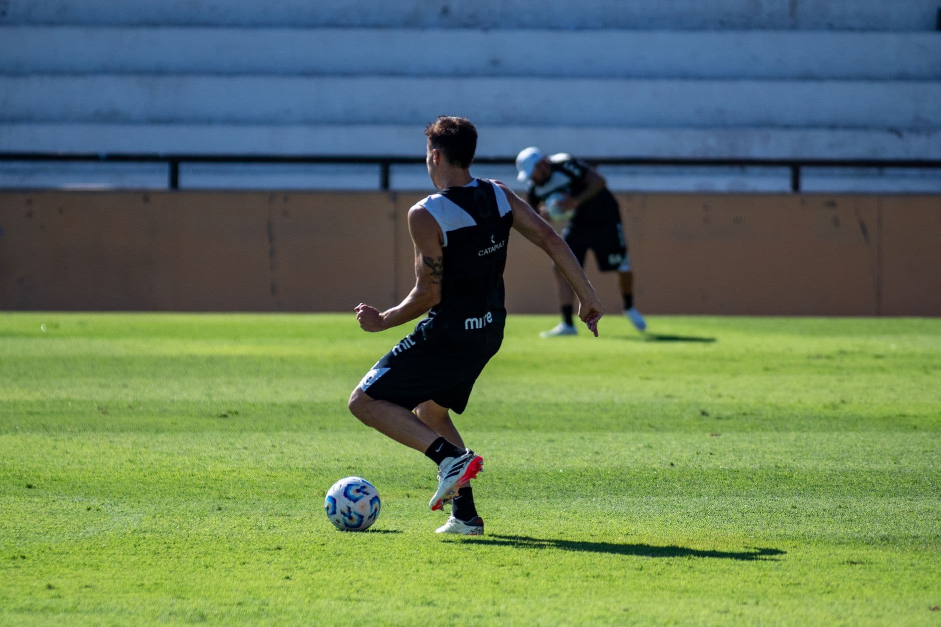 Mercato d'été en amateur : garder ton noyau dur et bien choisir les arrivées